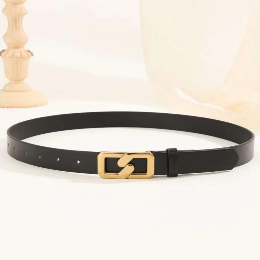 Black Faux Leather Belt Gold Tone Buckle - Picture 3 of 4